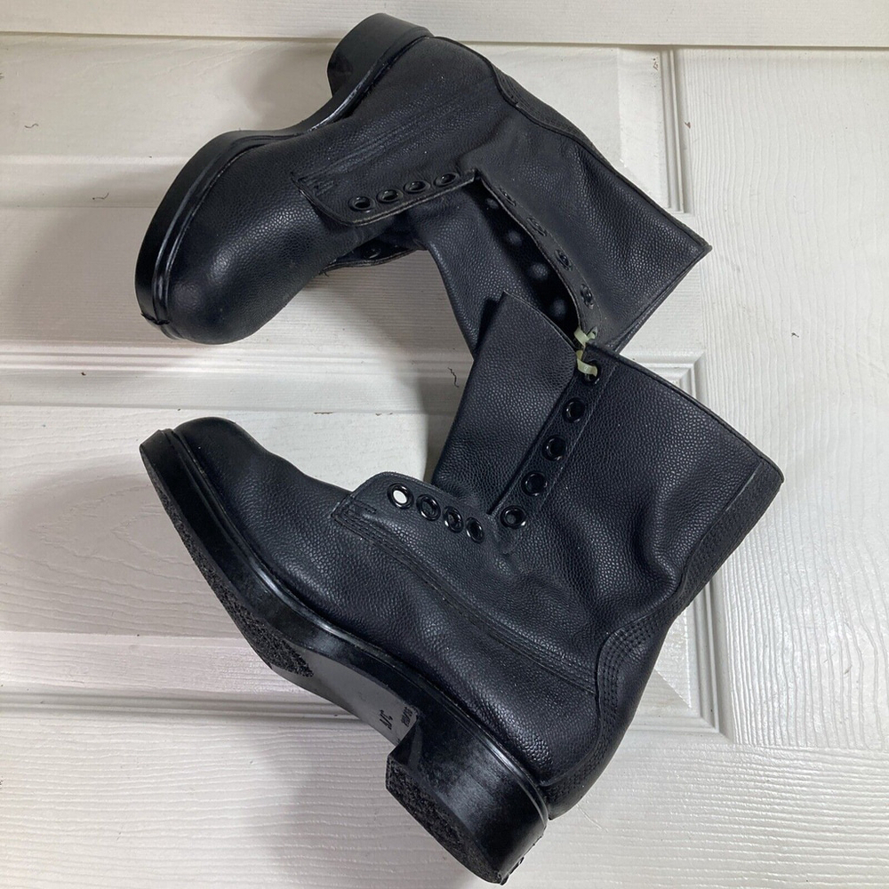 Women's Vintage Military Combat Boots, Made in Canada, Women Us F 4.5-5 Leather!